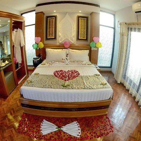 Shwe Taung Tan Hotel - Lake View Monywa Dış mekan fotoğraf