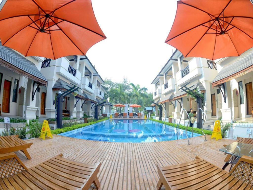 Shwe Taung Tan Hotel - Lake View Monywa Dış mekan fotoğraf
