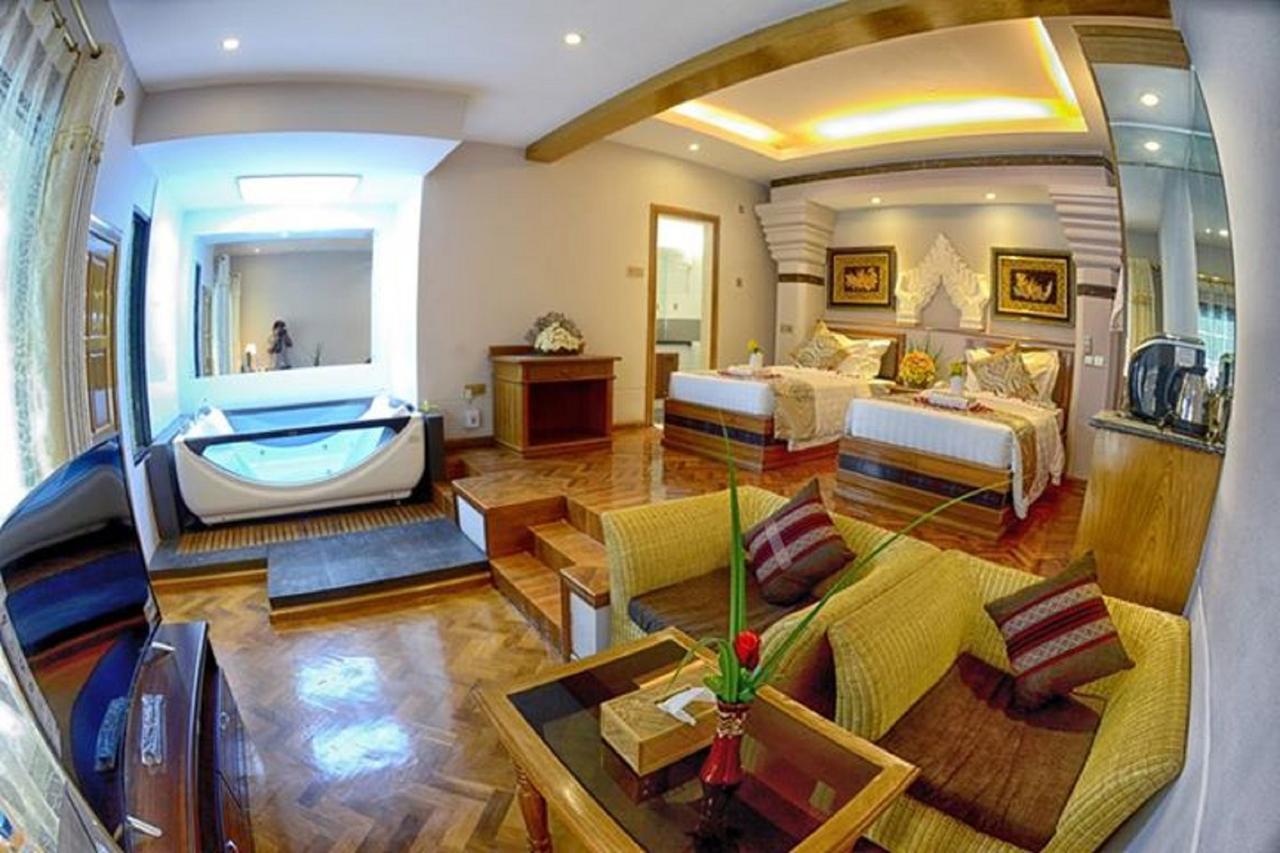 Shwe Taung Tan Hotel - Lake View Monywa Dış mekan fotoğraf